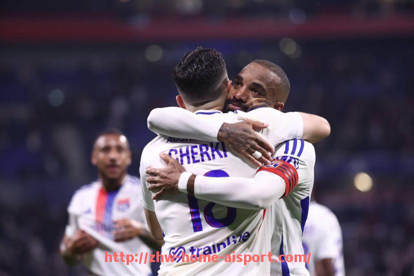 爱体育-法甲各大球场容量对比:主场气势对比赛结果的实际影响